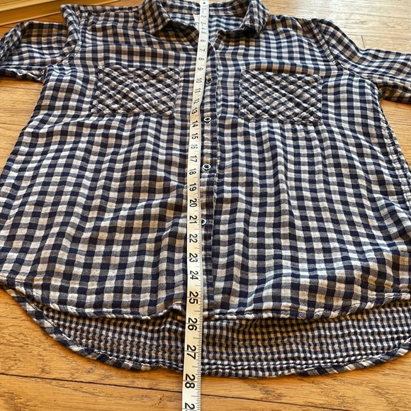 Seven7 Cotton 3/4 sleeve button down - Picture 8 of 11
